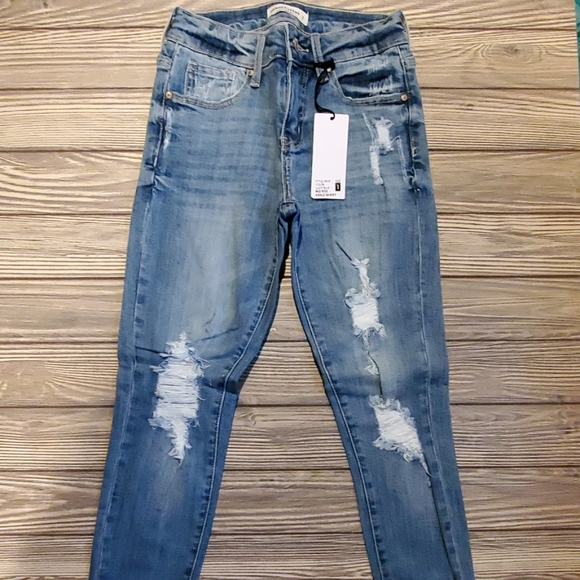 Last 2!! MIA Distress Ankle denim jeans - Picture 3 of 5